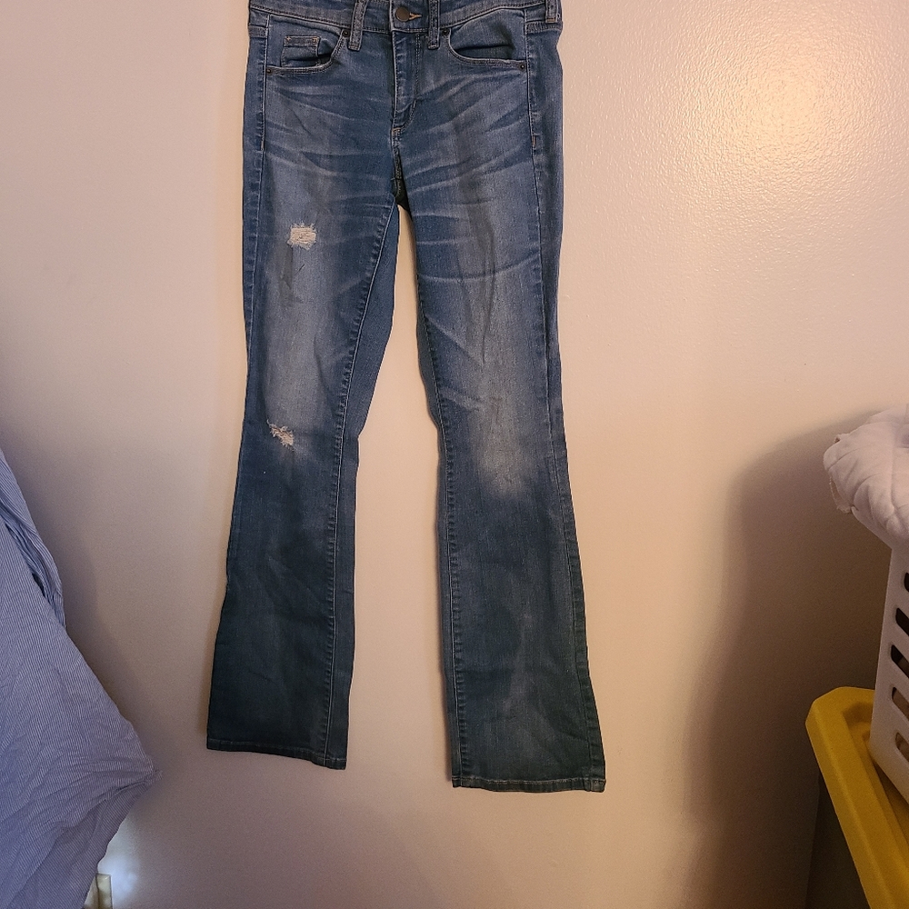 Universal Thread Jeans